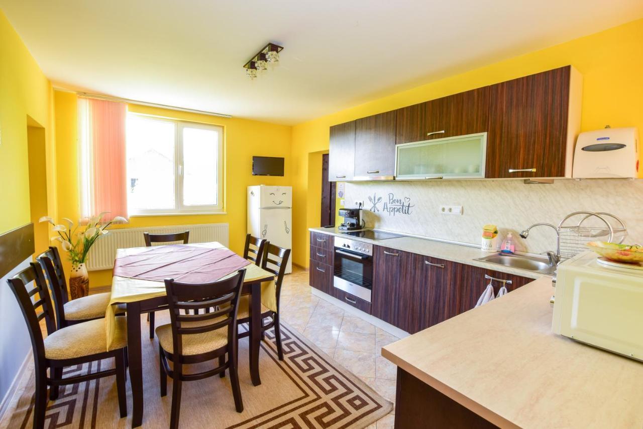 Mariana Apartment Pavel Banea Exterior foto