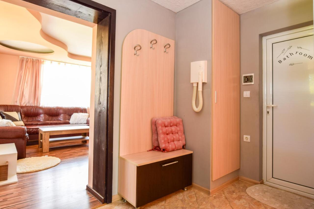 Mariana Apartment Pavel Banea Exterior foto